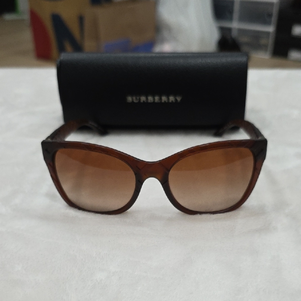 *SALE* Burberry Brown Sunglasses
